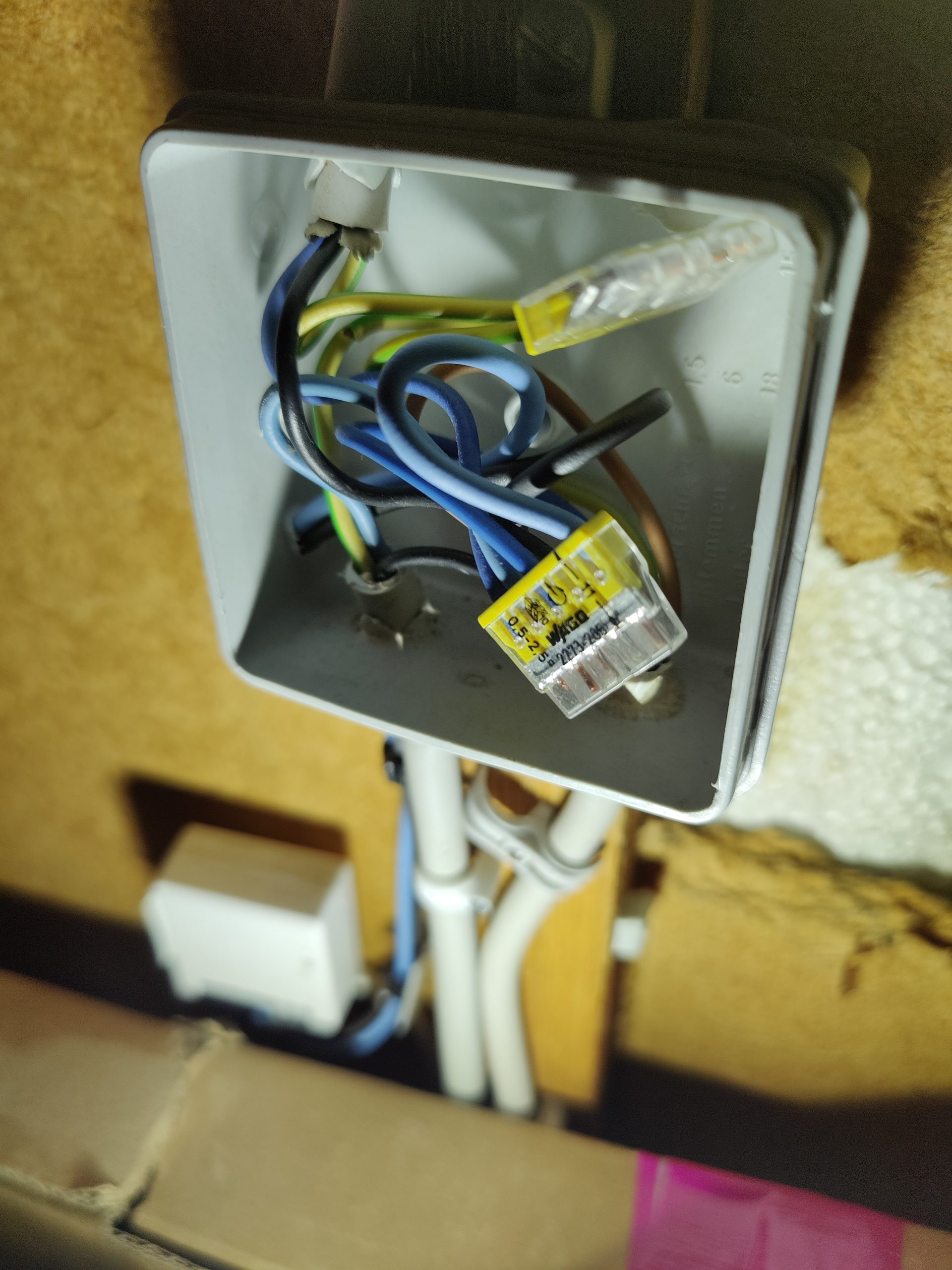 Junction Box + SONOFF Mini